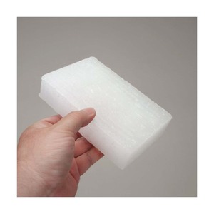 Best quality Factory Price Candle/paraffin Wax/kunlun Fully Refined Paraffin Wax 58-60 For Sale in Bulk - Product Image 3