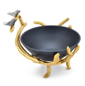Catering para el hogar Usado Hecho a mano Diseño decorativo hecho a mano Gran capacidad Frutero Bandeja para servir Cuenco de metal de latón. - Product Image 4