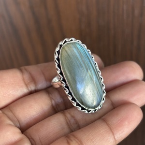 Bagues en labradorite bleue facettée, style bohème, religieuses et tendance, en gros, plaquées argent, pour femmes, pour mariage et fiançailles - Product Image 3