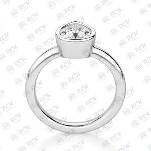 0,80 TCW Pear Cut Bezel Solitaire Moissanite Ring Anillo de compromiso de plata esterlina 925 para mujer - Product Image 3