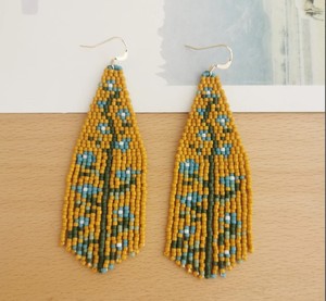 Luxury Quality <b>Emerald</b> Green Beaded Tassel Earrings - Product Image 2