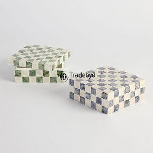 Caja con incrustaciones de resina de diseñador para joyería Organizador elegante para regalos y decoración de Tradebyd - Product Image 4