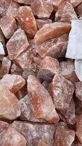 Roches de sel rose naturel de l'Himalaya Matière première Morceaux de sel de roche rose solide Morceaux de pierre - Product Image 4