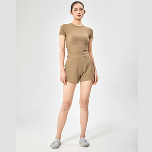 Camiseta ajustada de costilla OEM para mujer, Camiseta deportiva de estilo para gimnasio y Yoga con estampado de logotipo para el verano - Product Image 2