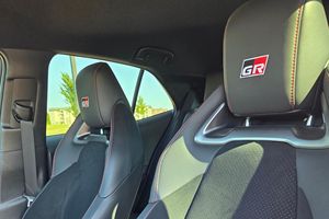 Auto Usado en Excelentes Condiciones, Bajo Kilometraje, Toyota GR <span class=keywords><strong>Corolla</strong></span> Circuit Edition <span class=keywords><strong>2023</strong></span>, Listo para Envío Mundial - Product Image 4
