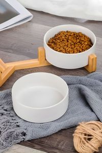 ชามอาหารแมวเซรามิกแบบยกสูง FT05 พร้อมขาตั้งไม้ไผ่ สถานีให้อาหารคู่ สำหรับแมวในบ้าน - Product Image 2