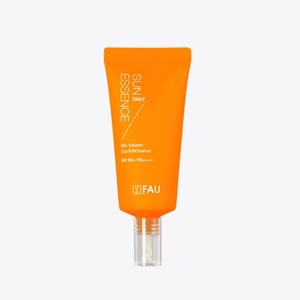 FAU SKIN SOLUTION CICA SUN ESSENCE 50g Loción Facial Coreana con Colágeno, Crema Antiarrugas, Iluminadora y Nutritiva - Product Image 1