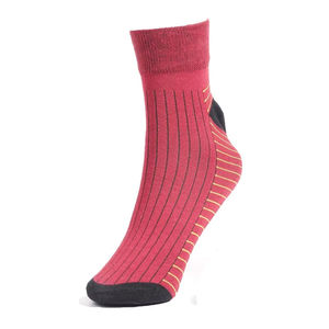 Calcetines Deportivos Unisex de Algodón al por Mayor, Calcetines de Gimnasio y Running de Alta Calidad con Logotipo Personalizado Bordado, Estampado para Hombre - Product Image 2