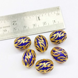 Cuentas de cristal de loto púrpura de 15x11mm con tapas decorativas doradas | Cuentas elegantes de joyería y artesanía - Product Image 3