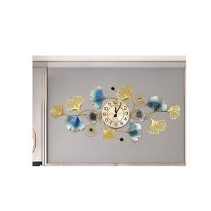 Horloge en métal Décoration murale pour la maison Salon Bureau École Horloge en métal unique avec utilisation à la main pour emballage gratuit - Product Image 2