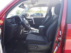 Venta Especial 2024: 4Runner - Autos Usados Premium en Buenas Condiciones, Listos para Enviar, Sin Accidentes - Product Image 3