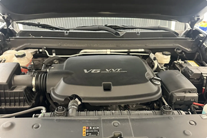 พร้อมขับขี่ - รถพวงมาลัยซ้ายมือสอง |   พวงมาลัยขวา |   ระยะทาง 5,000 ไมล์ ปี 2022 รถจีเอ็มซี แคนยอน อีลิเวชั่น ครูว์แค็บ - Product Image 6