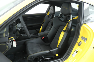 Nuevo Porsche GT2 Weissach Premium 2019, Coupé Deportivo con Tracción Trasera, Transmisión Automática y Bajo Kilometraje - Product Image 5