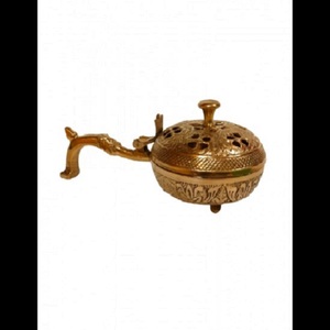 Brûleur à bakhoor en fer plaqué or, qualité supérieure, taille personnalisée, brûleur à bakhoor en métal pour la décoration d'hôtel - Product Image 6