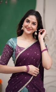 Lehenga Sari de Seda para Mujer con Blusa Bordada, Ropa Tradicional Étnica - Product Image 4