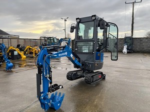 รถขุดขนาดเล็ก R10 HT10 Eco Mini Crawler Excavator 1 ตัน พร้อมบุ้งกี๋แบบกรงเล็บ สีน้ำเงิน เครื่องยนต์ดีเซลยันม่าร์ สำหรับงานก่อสร้าง - Product Image 2