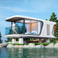 Maison-bateau luxueuse en conteneur d'acier préfabriqué de 40 pieds, design moderne, utilisation hôtelière, structure flottante extérieure