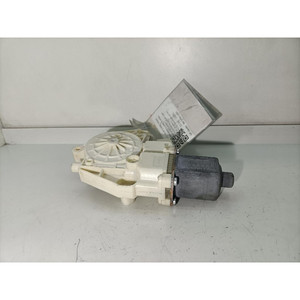 MOTORE ELETTRICO PER FINESTRINO ANTERIORE DESTRO MERCEDES Classe B W246 2a Serie 0130822691/A2469065200 607951 (K9K) (12>) - Product Image 2