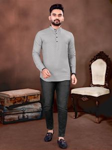 Kurta pour homme en coton imprimé décontracté, confortable avec un jean, meilleure qualité au prix le plus bas, fournisseur en Inde - Product Image 4