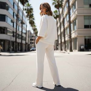 Ensemble femme en coton épais personnalisé, coupe ajustée, haut à manches longues, pantalon droit uni, streetwear d'été - Product Image 2