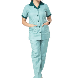 Gommage médical personnalisable pour femmes à manches courtes poche de col contrastée en tricot durable idéal pour l'uniforme médical quotidien de l'hôpital - Product Image 1