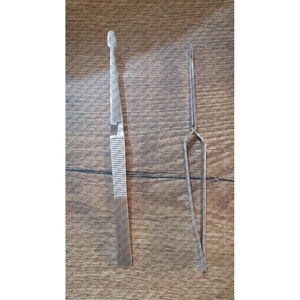 Pince à monnaie à action inversée en acier inoxydable personnalisée avec embouts en silicone, outil de précision pour la manipulation des pièces de monnaie, OEM, marque privée - Product Image 6