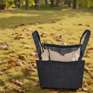 Bolsas de regalo de bailarina de piso redondo con diseño único para la compañía Whimsical at Heart. - Product Image 1