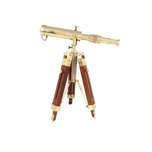 Telescopio de latón de mano Pirata Spyglass Náutico Marino Coleccionable para navegación para espiar y observar los mares - Product Image 6