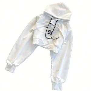 Women <b>Crop</b> Hoodie Fashion Streetwear Lightweight Cotton <b>Crop</b> <b>Top</b> Hoodie Custom Logo Manufacturer - Product Image 4