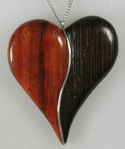 2024สินค้ามาใหม่สร้อยคอแบบใสแนวสตรีทบอยสร้อยแบบไม่สิ้นสุดสไตล์ฮิปฮอปพังค์สำหรับผู้ชายเครื่องประดับที่ทำจากเรซิ่น - Product Image 5