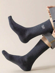 Free Sample Oem <b>Men</b> Crew Sport <b>Socks</b> Unisex Custom logo Street Wear Athletic <b>Socks</b> with Packaging for <b>Men</b> - Product Image 6