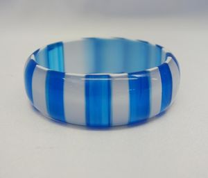 2026 New design High Quality <b>resin</b> bangles <b>Resin</b> <b>crafts</b> with pearls gift bangles <b>Resin</b> bangles for weddings Party Woman - Product Image 4