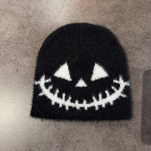 Bonnets personnalisés avec logo 2025, impression intégrale, design unisexe, acrylique de haute qualité, tricot fourrure, jacquard, mohair - Product Image 4