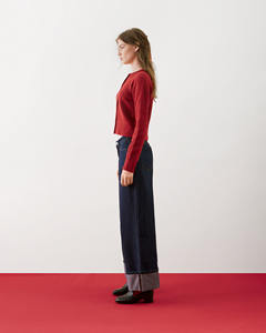 Pantalon en jean décontracté pour femme, de haute qualité, respirant, à jambes larges, ourlet plié, coupe régulière, lavage foncé, par Routine Vietnam - Product Image 6