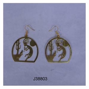 Édition limitée doré désert hurlement Tribal découpe ronde boucles d'oreilles pour les femmes à la main ethnique Boho déclaration bijoux de mode - Product Image 4