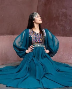 Nouveau design Meilleure vente Robe Kuchi afghane de haute qualité Robes afghanes traditionnelles brodées Meilleur prix en ligne - Product Image 2