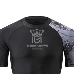 T-shirt de sport coupe ajustée pour hommes, vêtements de sport tricotés à séchage rapide pour l'entraînement et le jogging pour la course à pied - Product Image 5