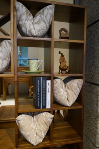 Vitrina de teca moderna de 8 cajones, estilo de diseño chino europeo para uso doméstico en sala de estar, dormitorio, estudio, muebles de madera - Product Image 5