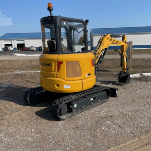 Mini Excavadora Usada de 5.5 Toneladas con Motor y Bomba, Certificación CE - Product Image 1