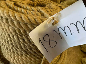 เชือกปอกระเจาแบบดิบ ขนาด 18 มม. 22 มม. 25 มม. คุณภาพ CB สำหรับงานสาน เชือกปอกระเจาธรรมชาติ 100% เป็นมิตรกับสิ่งแวดล้อม ใช้สำหรับงานปั่น - Product Image 2