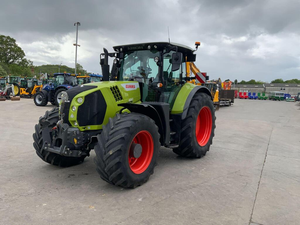 Advanced multifunction farming tractor 90HP class <b>machine</b> offering strong engine power smooth handling and superior performance - Product Image 2