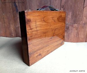 Bolso de madera hecho a mano para portátil Maletín pulido con toque de decoración para llevar portátil - Product Image 5