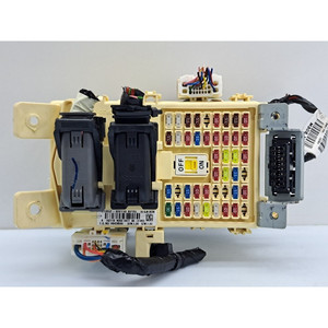 PORTAFUSIBLES Y UNIDAD DE CONTROL DEL CUERPO DE LA COMPUTADORA HYUNDAI i10 2ª Serie 91952B9110 G4LA gasolina 1248 (11>13) - Product Image 1