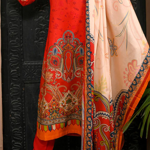 Traje Shalwar Kameez de Tres Piezas con Estampado a Mano para Mujer, Kurta Elegante con Pantalones a Juego, Dupatta Ligera de Algodón y Seda de Secado Rápido - Product Image 6