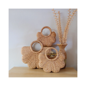 Sac en jacinthe d'eau tressé naturel, sans plastique, réutilisable pour le marché et la plage - Product Image 1