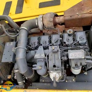 Excavadora de Orugas Usada Komatsu PC400-7 en Venta, en Buenas Condiciones, con Válvulas Hidráulicas Kawasaki y Componentes Esenciales - Product Image 4