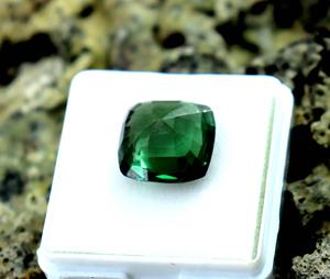 เบาะพลอยโกเมน tsavorite สีเขียวที่หาได้ยากจากธรรมชาติได้รับการรับรองพลอยโกเมน tsavorite - Product Image 4