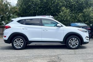 HYUNDAI TUCSON 2.0L SEL FWD 2018 - Product Image 3
