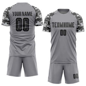 Offre Spéciale kits de football pour hommes 100% polyester respirant uniforme de football avec logo d'équipe personnalisé ensembles de maillots de football Offre Spéciale - Product Image 1