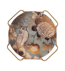 Medium Size Round <b>Pizza</b> Display Stand in Metal and Wood Stylish Enamel Design Perfect for Kitchenware and Table Use - Product Image 3